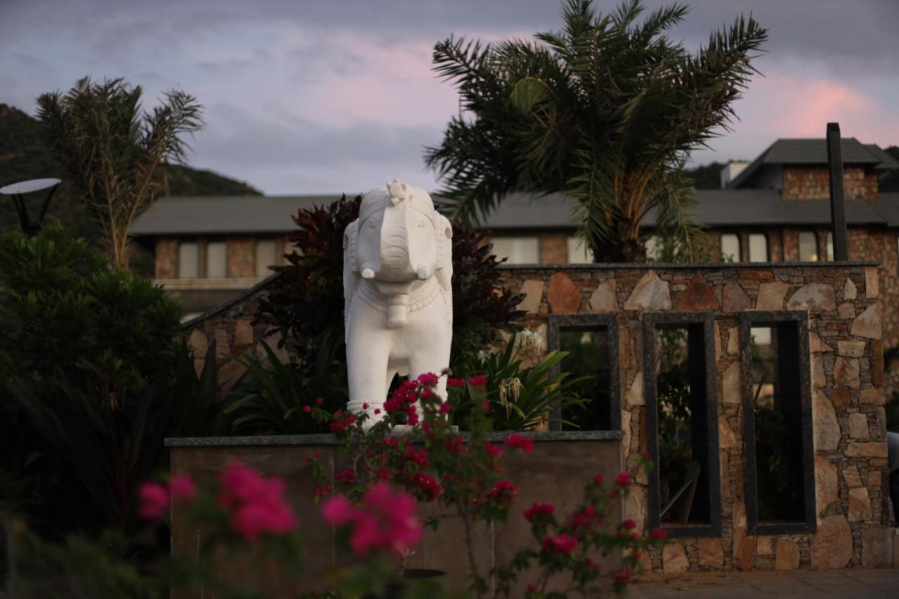 Pushkara Resort And Spa Exteriér fotografie