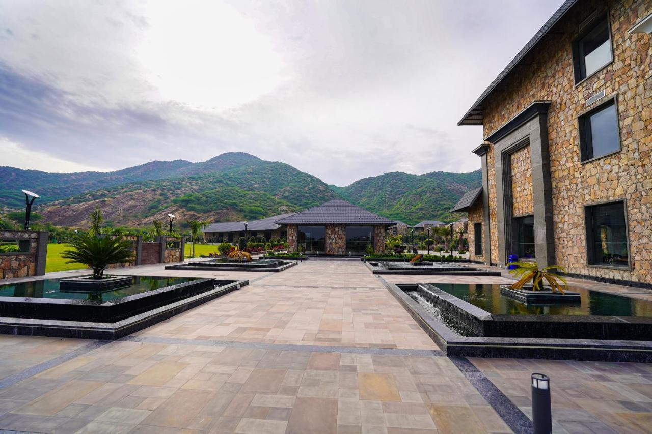 Pushkara Resort And Spa Exteriér fotografie
